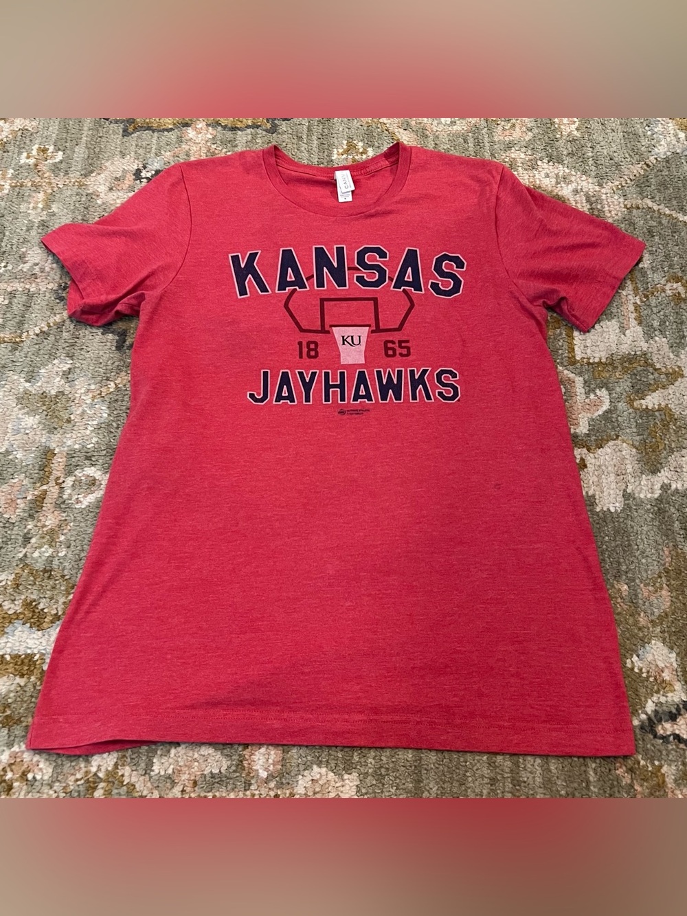 Kansas Jayhawks 1920’s Jayhawk Shirt Women’s Size Medium Color Red -Flaws‎